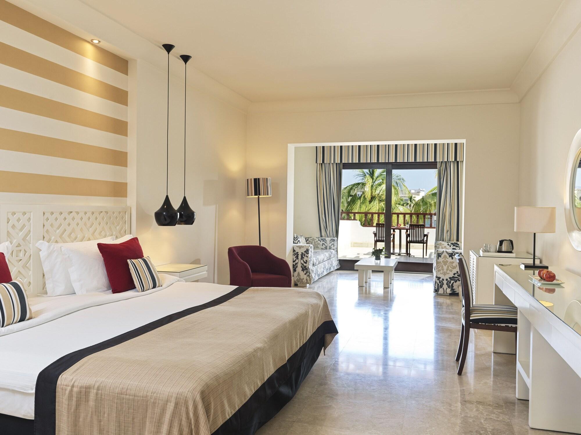 Juweira Boutique Hotel Adult Only Salalah Exterior foto